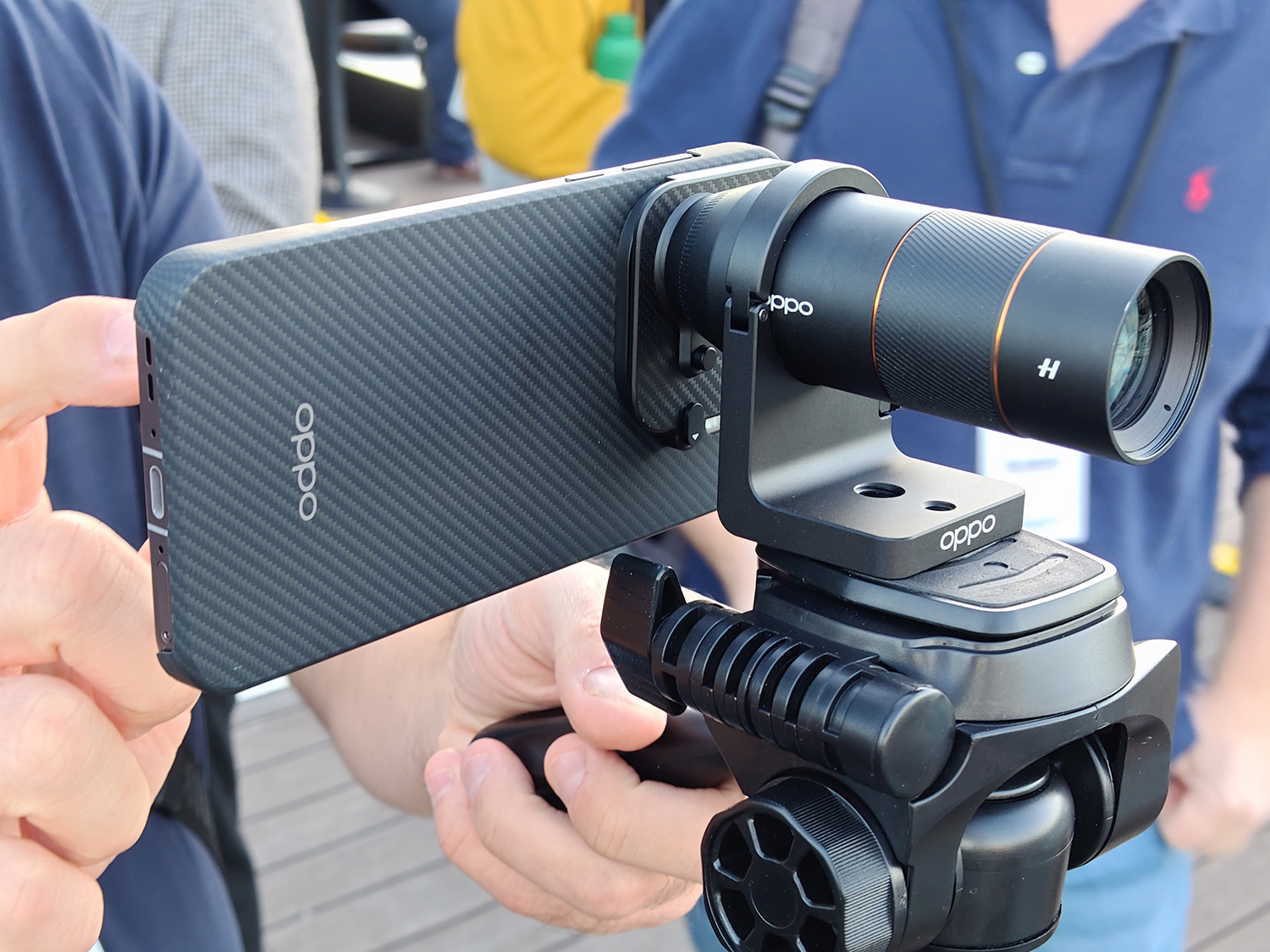 日本登場？200倍望遠撮影対応のカメラスマホ「OPPO Find X9」シリーズ